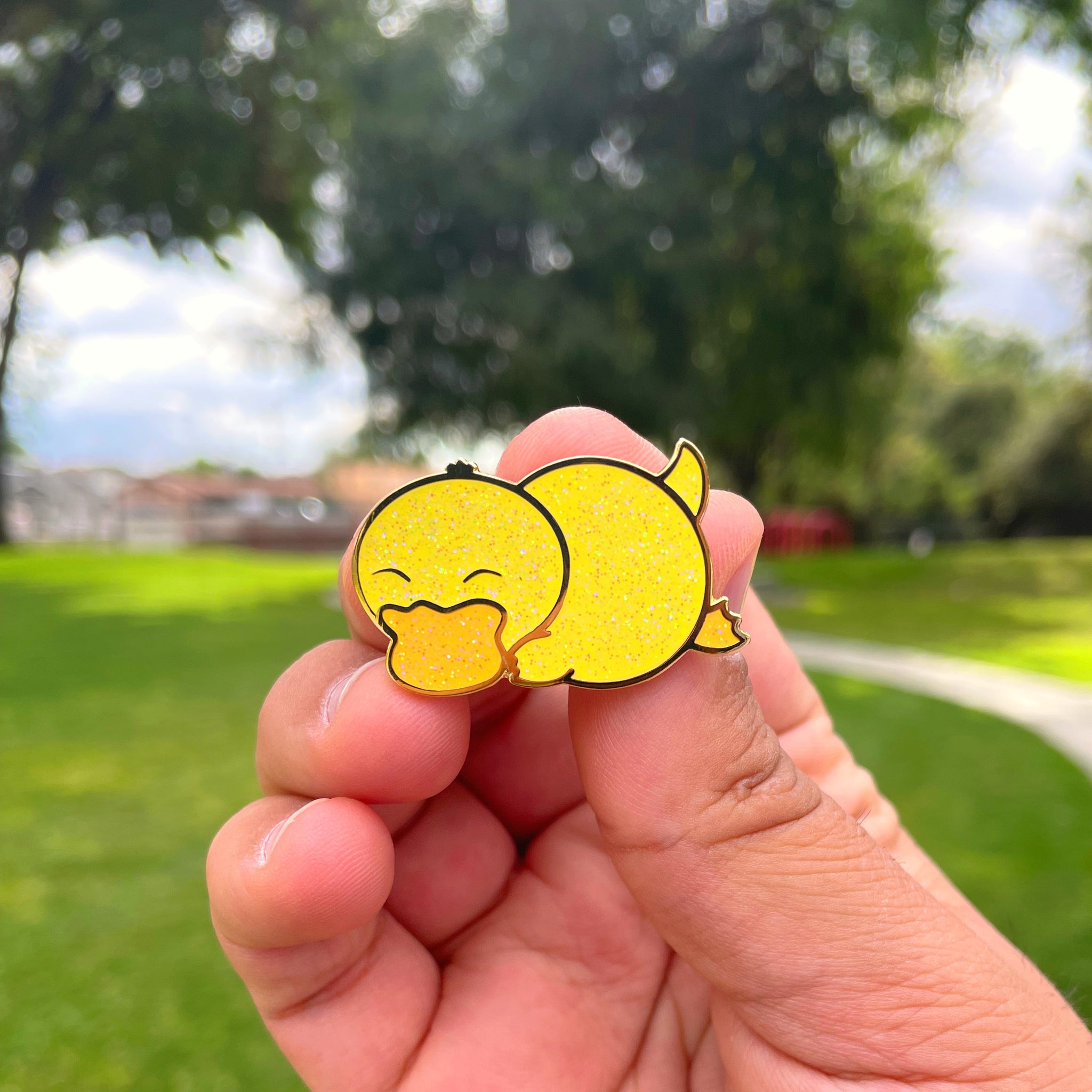 Sleepy Psyduck pin