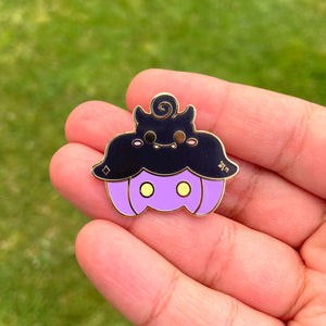 Shiny Pumpkaboo pin