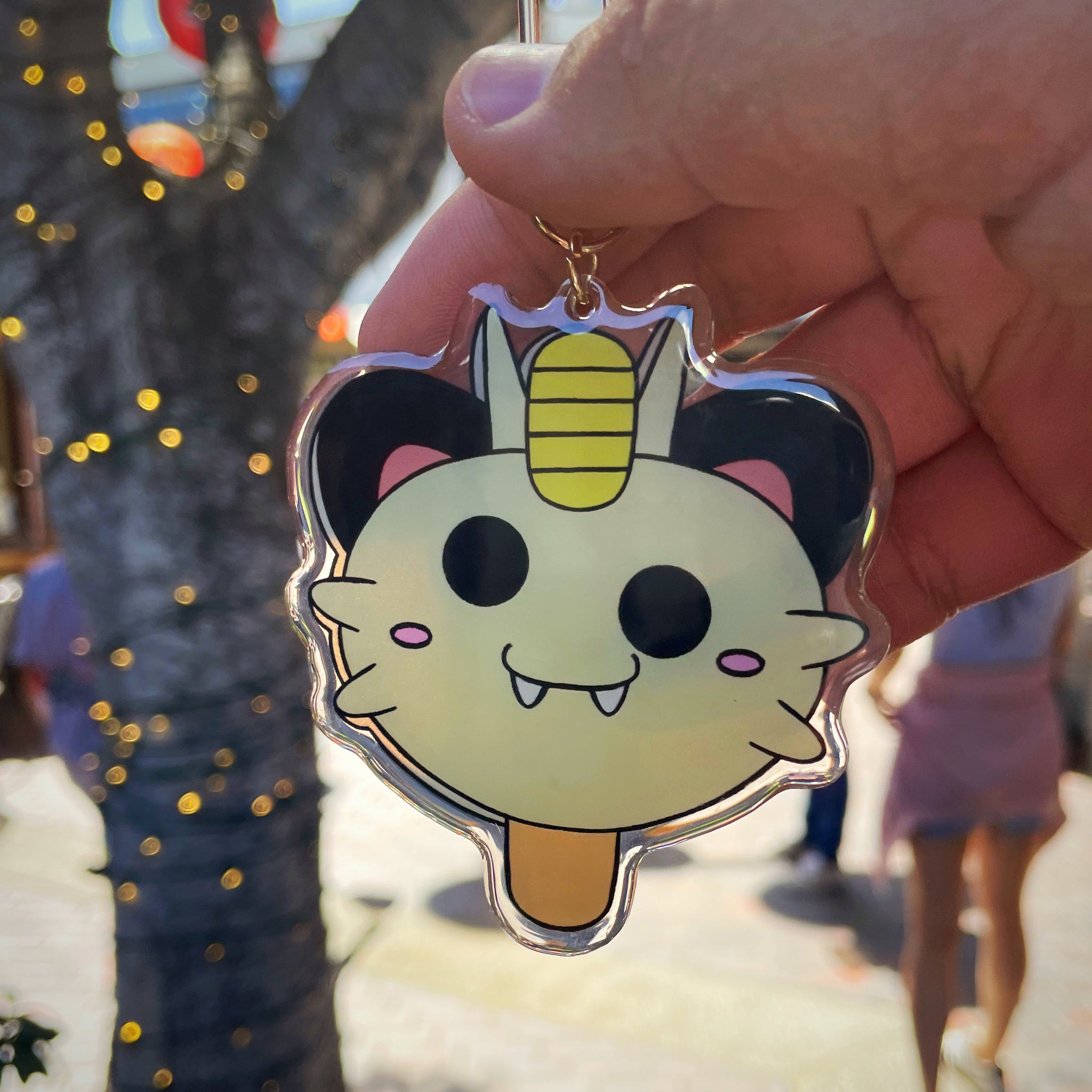 Paleta Keychain Meowth